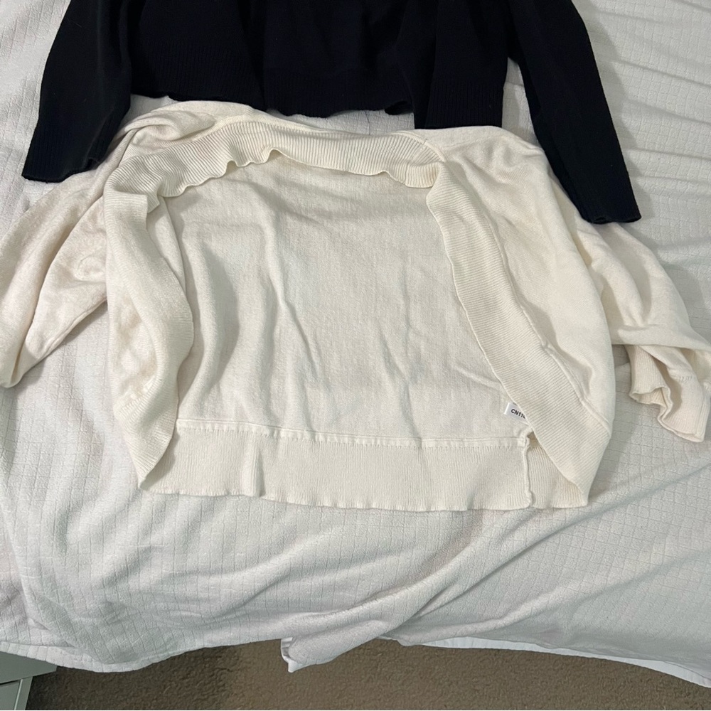 Shrug Bundle - Picture 5 of 6